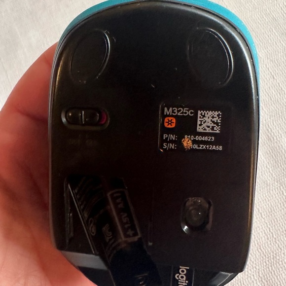 4/$16 📚 Logitech M325c Wireless Optical Mouse Teal Zigzag - Picture 8 of 11